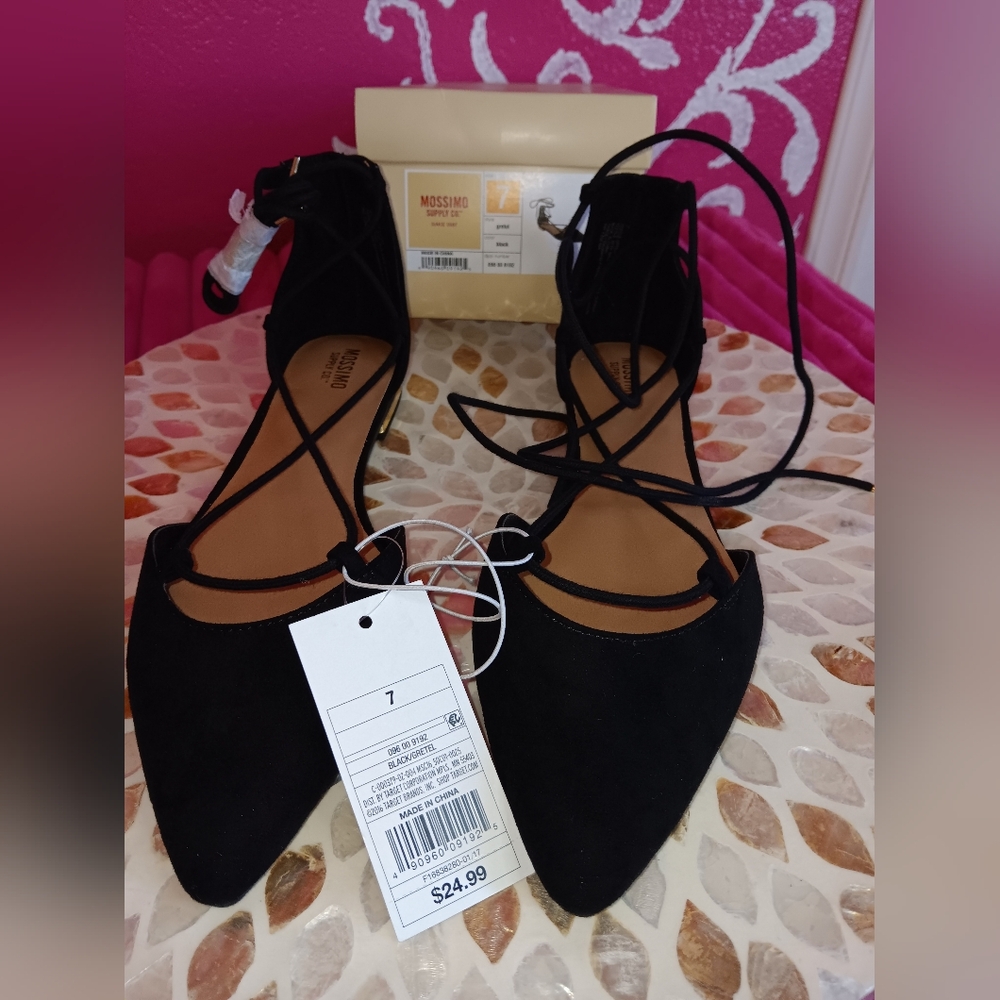 Mossimo Supply Co. Women's Black Lace-Up Flats
